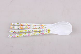 跨界新品 陶瓷勺吸卡裝——傳統廚房與電子產品的巧妙融合